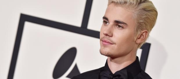 Justin Bieber just donated $25,000 to the victims of Hurricane Harvey (via Facebook/JustinBieber) Justin Bieber just donated $25,000 to the victims of Hurricane Harvey (via Facebook/JustinBieber)