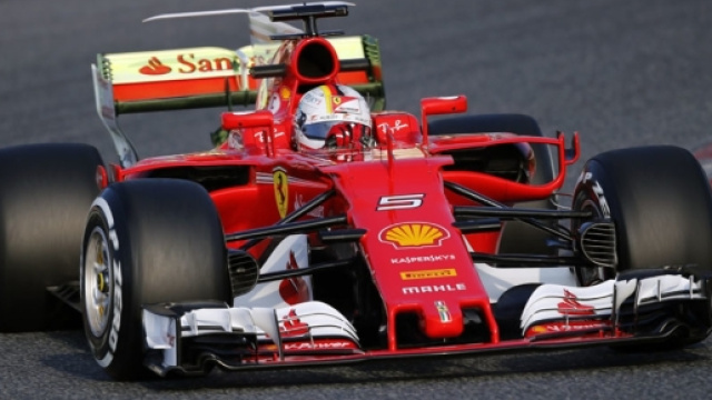 Test Formula 1 Barcellona: prima giornata a Mercedes e Ferrari ... - corrieredellosport.it