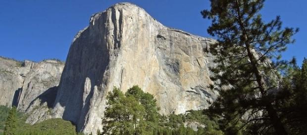 A man died while saving his wife's life in the rock slide on El Capitan in Yosemite National Park [Image Credit: CC0/Pixabay) A man died while saving his wife's life in the rock slide on El Capitan in Yosemite National Park [Image Credit: CC0/Pixabay)