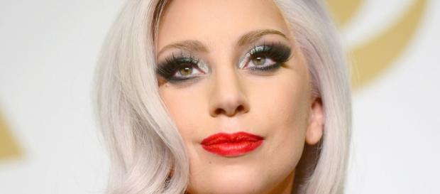 Lady Gaga faz pedido ao governo Lady Gaga faz pedido ao governo