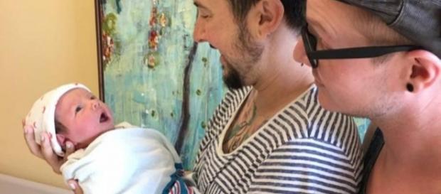 Nasceu em julho o primeiro filho de casal transgênero Nasceu em julho o primeiro filho de casal transgênero