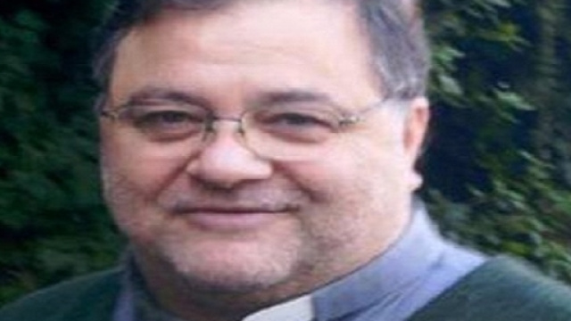 Umberto Conti, ex prete, pedofilo, evaso marted&igrave; dai domiciliari in una casa di cura, era a Milano. Deve fare 11 anni di carcere. Foto: Facebook.