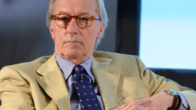 Vittorio Feltri: 'Le poste fanno schifo, vanno chiuse'