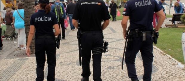 Agente da PSP que estava com amigos foi esfaqueado de forma bárbara Agente da PSP que estava com amigos foi esfaqueado de forma bárbara