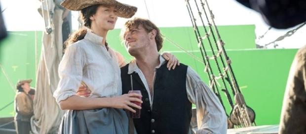 Caitriona Balfe and Sam Heughan revealed more "Outlander" Season 3 spoilers. Photo by Entertainment Tonight/YouTube Screenshot Caitriona Balfe and Sam Heughan revealed more "Outlander" Season 3 spoilers. Photo by Entertainment Tonight/YouTube Screenshot