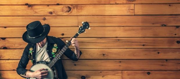 Don't forget to take a look at these awesome country music videos...(via Pixabay - Ryan McGuire) Don't forget to take a look at these awesome country music videos...(via Pixabay - Ryan McGuire)
