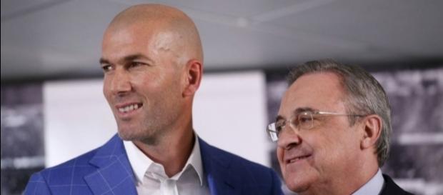 Real Madrid : Un grand joueur proposé le dernier jour du mercato ! Real Madrid : Un grand joueur proposé le dernier jour du mercato !