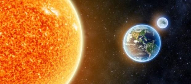 Se o sol se aproximasse da Terra, a água presente em nosso planeta iria evaporar Se o sol se aproximasse da Terra, a água presente em nosso planeta iria evaporar