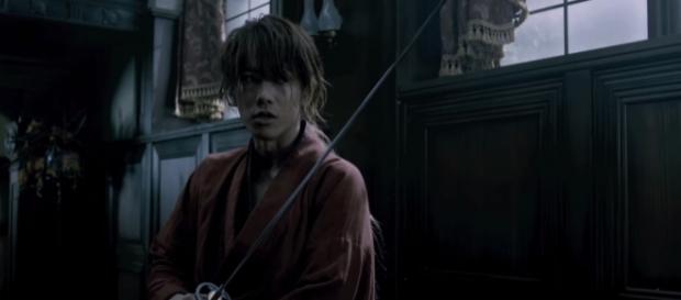 Takeru Sato as Kenshin Himura in Rurouni Kenshin. Credits to: Youtube/るろうに剣心映画 Takeru Sato as Kenshin Himura in Rurouni Kenshin. Credits to: Youtube/るろうに剣心映画