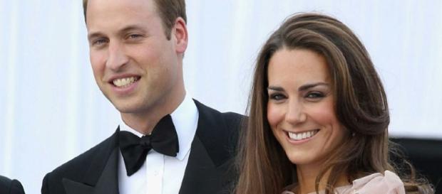 William e Kate aspettano il terzo figlio William e Kate aspettano il terzo figlio