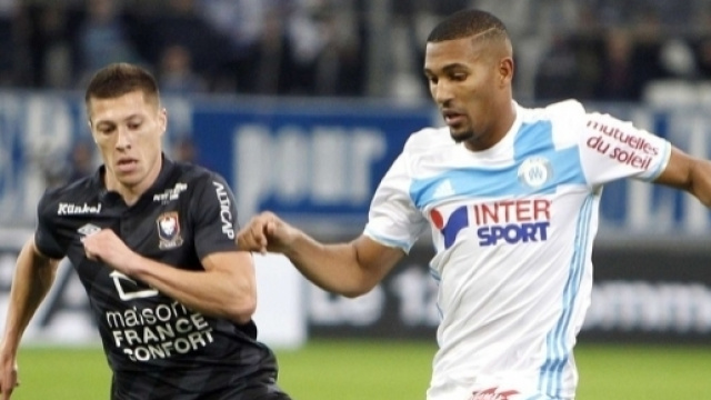 Mercato : les 5 dossiers qui attendent encore l'OM - rtl.fr