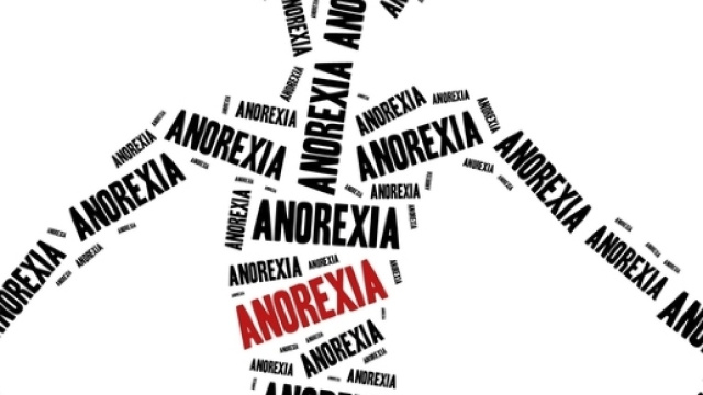 modelli e modelle sotto la taglia 46 e 38 sfilano solo con certificato medico