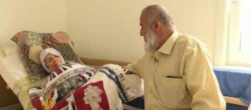 Bibikhal Uzbek, 106, is the world's oldest asylum seeker from Afghanistan. Sweden is sending her home. [Image: YouTube/Al Jazeera English]