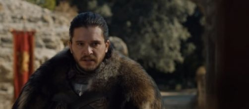 Jon Snow at the Dragonpit in the Season 7 finale of "Game of Thrones." (Photo:YouTube/Kristina R)
