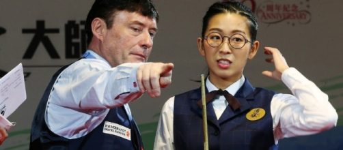 Jimmy giving pointers to Ng On-Yee a Hong Kong snooker player | South China Morning Post - scmp.com