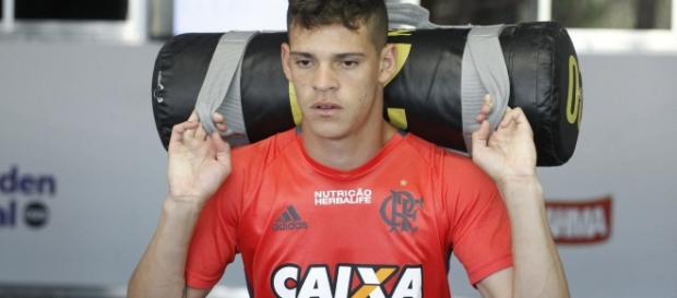 Ronaldo fez cinco jogos com a camisa do Flamengo neste ano Ronaldo fez cinco jogos com a camisa do Flamengo neste ano