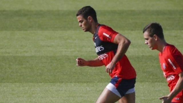 Hatem Ben Arfa n'a plus la possibilit&eacute; de s'entra&icirc;ner avec le groupe professionnel du PSG - bfmtv.com