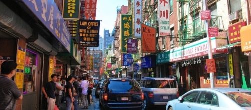 Chinatown in Manhattan, Image Credit: chensiyuan / Wikimedia
