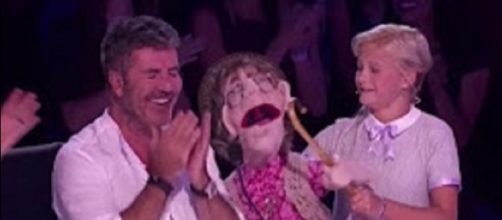 Darci Lynne and her puppet, Edna, sang a duet to Simon Cowell in the "America's Got Talent" S 12 semifinals. Screencap Talent Recap/YouTube