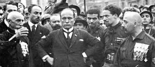 La Marcia su Roma organizzata dai fascisti di Mussolini il 28 ottobre 1922. Ora Forza Nuova vorrebbe replicarla
