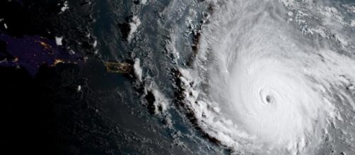 Paura ai Caraibi e in Florida per l'arrivo dell'uragano Irma: è ... - lastampa.it