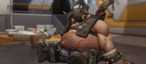 Roadhog and Junkrat will be featured in an upcoming "Overwatch" digital comic (via YouTube/PlayOverwatch)