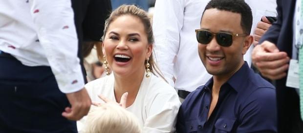 Chrissy Teigen, John Legend - YouTube screenshot | Nicki Swift/https://www.youtube.com/watch?v=ye2RYggLY2s Chrissy Teigen, John Legend - YouTube screenshot | Nicki Swift/https://www.youtube.com/watch?v=ye2RYggLY2s