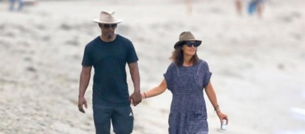 Reports say that Katie Holmes and Jamie Foxx are officially an item. Photo by Vinatainment News/YouTube Screenshot Reports say that Katie Holmes and Jamie Foxx are officially an item. Photo by Vinatainment News/YouTube Screenshot