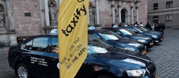 Taxify to compete head-to-head with Uber. Photo by flickr Taxify to compete head-to-head with Uber. Photo by flickr