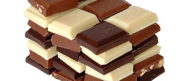 The three existing vareties of chocolate (User Aka wikimedia commons) The three existing vareties of chocolate (User Aka wikimedia commons)