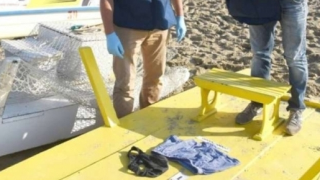 Gli indumenti della turista polacca violentata a Rimini