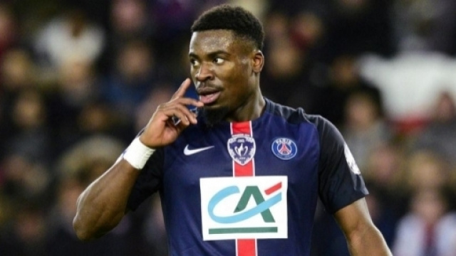 Serge Aurier se dit "moralement lib&eacute;r&eacute;" d'avoir quitt&eacute; le PSG.