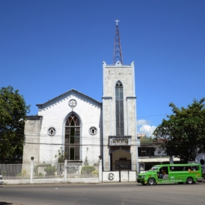Jaro Evangelical Church by Constantine Agustin/Flickr
