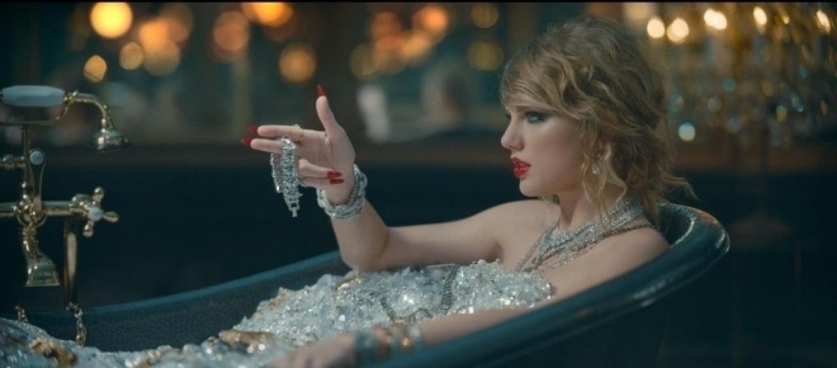 Taylor Swifts Return Single Overtakes Despacito