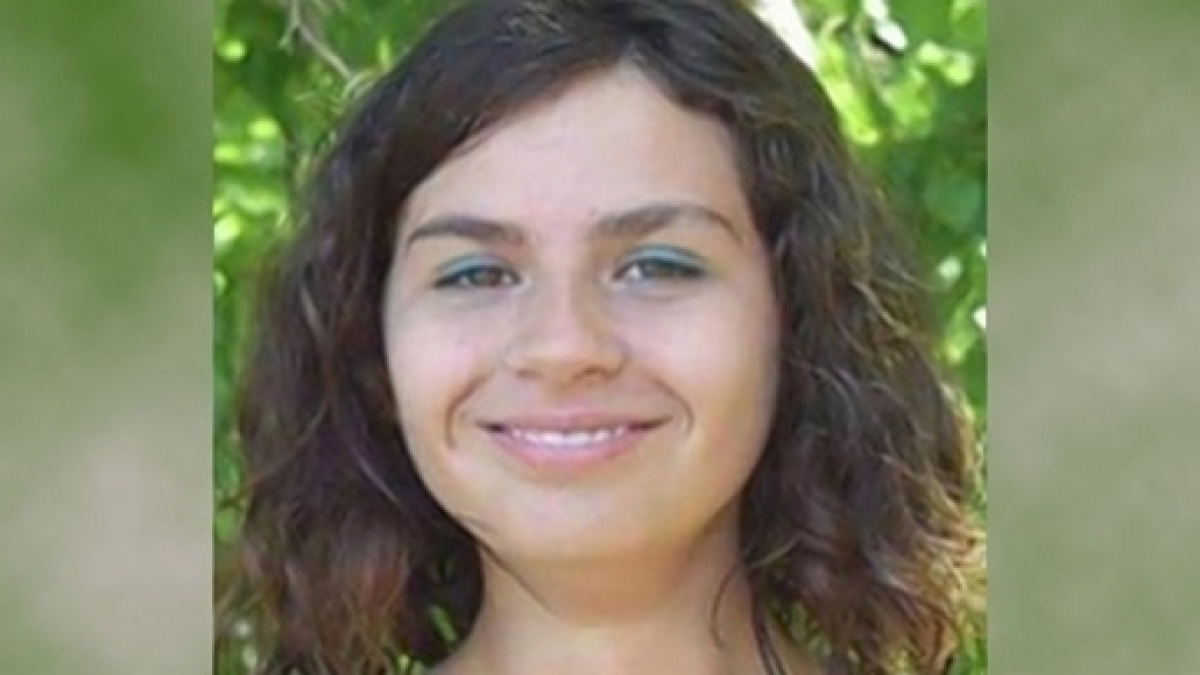 Minnesota kidnapped teen escapes by swimming across lake(00)