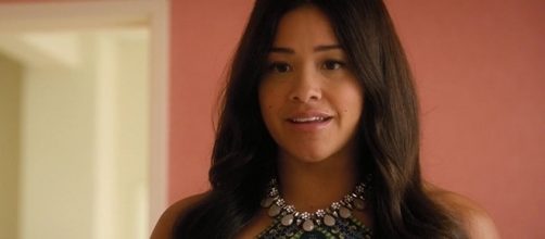 Gina Rodriguez stars as Jane Villanueva in "Jane the Virgin," which returns with its fourth season this October. (YouTube/The CW)