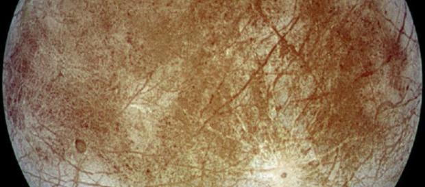 Europa moon of Jupiter (Courtesy NASA) Europa moon of Jupiter (Courtesy NASA)