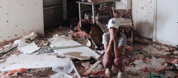 Lorrayne Mavromatis em seu apartamento totalmente devastado pelo furacão Irma Lorrayne Mavromatis em seu apartamento totalmente devastado pelo furacão Irma
