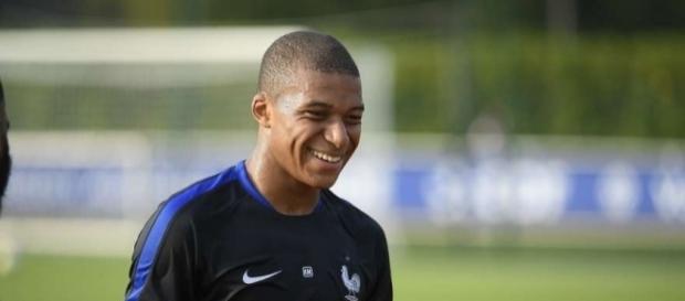 M'bappe au PSG, un imbroglio juridique - sportpluriel.com M'bappe au PSG, un imbroglio juridique - sportpluriel.com
