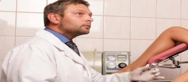 Os ginecologistas são profissionais que cuidam da saúde intima feminina Os ginecologistas são profissionais que cuidam da saúde intima feminina
