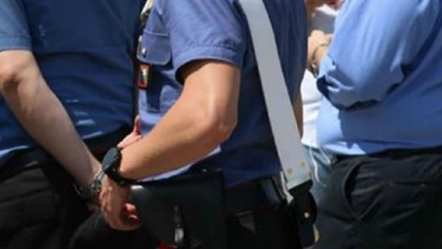 Firenze, studentesse stuprate dai carabinieri erano ubriache