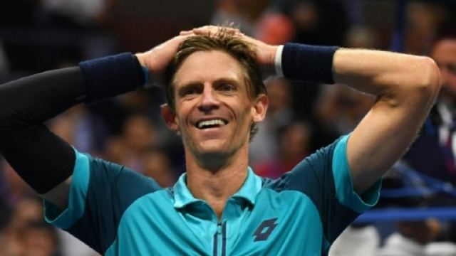 Kevin Anderson savoure. Vainqueur de Carreno-Busta, il se qualifie pour sa toute première finale en Grand Chelem - TIMOTHY A. CLARY [AFP]