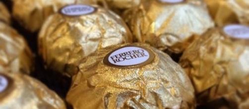 A woman in Bourbonnais, Illinois found maggots in Ferrero Rocher chocolates after eating half [Image: Wikimedia by Arnold Gatilao/CC BY 2.0]
