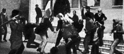 Fascisti all'università picchiano uno studente | ViolenzaPolitica.it - violenzapolitica.it