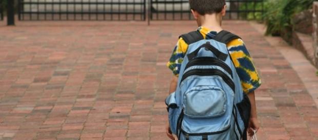 Mães teriam comemorado a expulsão de um menino com Síndrome de Asperger (Fonte: El País – Brasil) Mães teriam comemorado a expulsão de um menino com Síndrome de Asperger (Fonte: El País – Brasil)