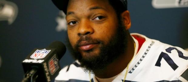 NFL's Michael Bennett says Las Vegas cop threatened to shoot him ... - mprnews.org NFL's Michael Bennett says Las Vegas cop threatened to shoot him ... - mprnews.org