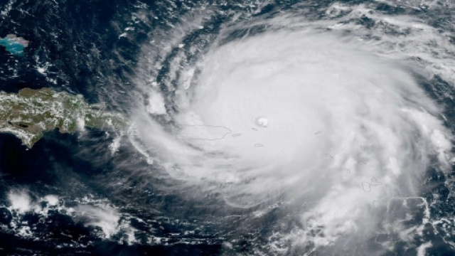 L'Ouragan Irma continue sa route après avoir rayé de la carte les îles françaises.