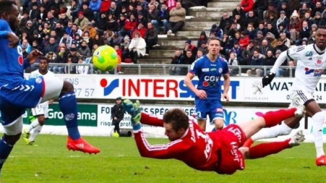 MaLigue2 | Ligue 2 : Amiens-Strasbourg (4-3), les photos de la ... - maligue2.fr