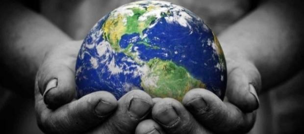 Entre construcción social y sentimientos racionales e irracionales: nacionalismos Entre construcción social y sentimientos racionales e irracionales: nacionalismos