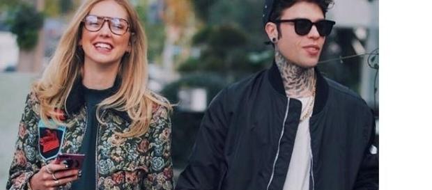 Fedez e la blogger Chiara Ferragni pronti per il nuovo viaggio Fedez e la blogger Chiara Ferragni pronti per il nuovo viaggio